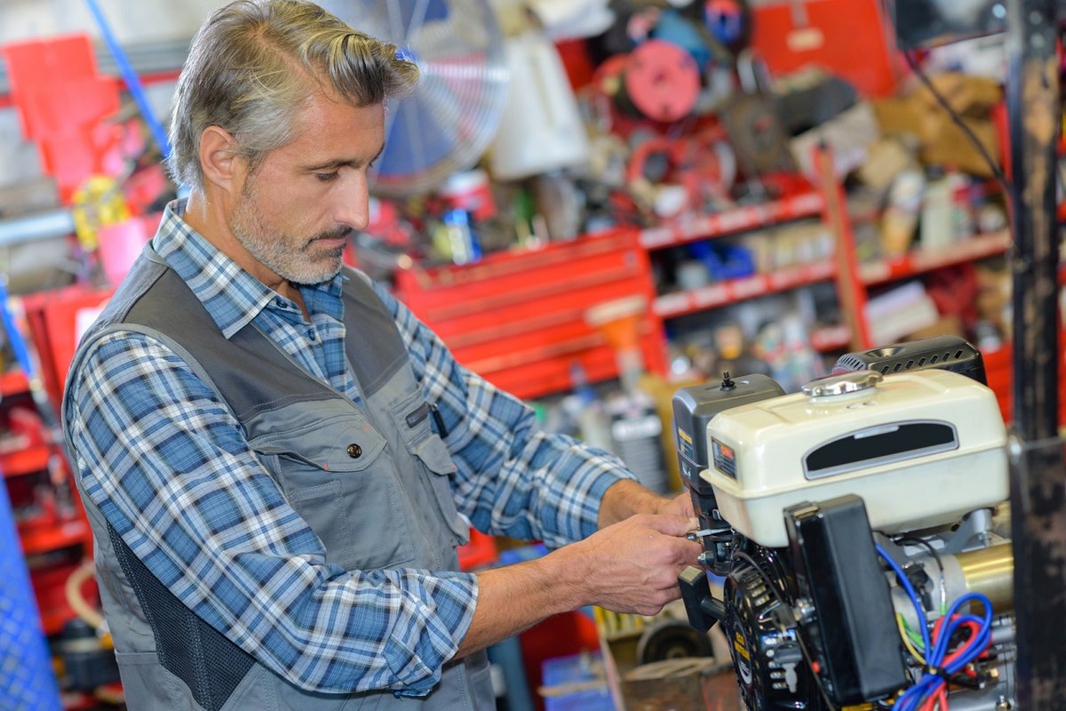 Generator Maintenance Checklist & Troubleshooting Tips for Reliable Power